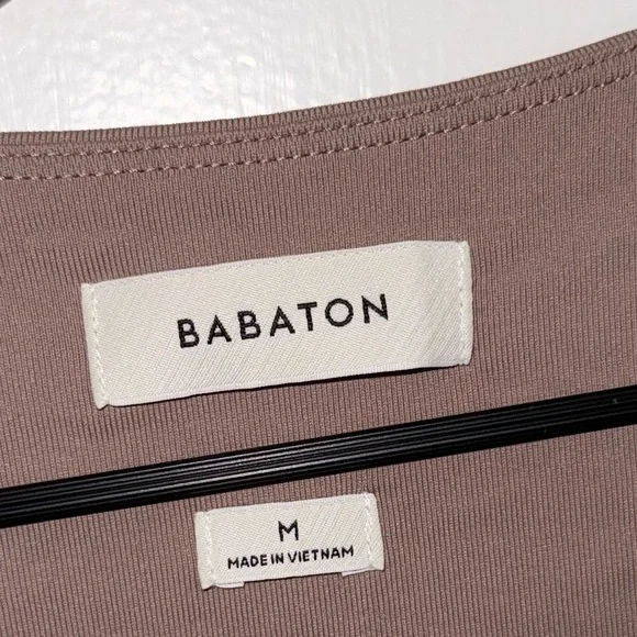 Aritzia Babaton Contour Bodysuit - Taupe - Long Sleeve - Size M - Picture 4 of 4